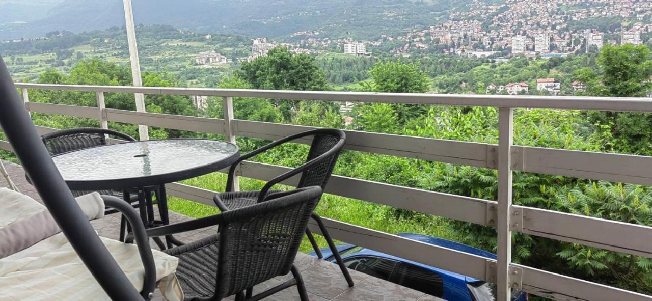 Stan Na Dan Memic Apartman Szarajevó Kültér fotó